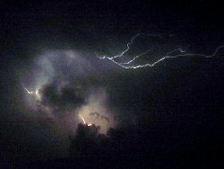 [lightning picture 2]