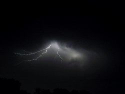 [lightning picture 3]